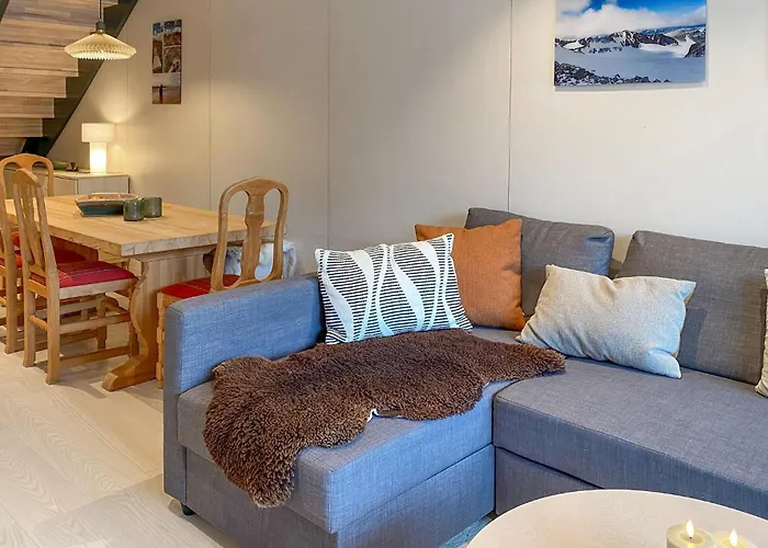 2 Bedroom Gorgeous In Bjorli